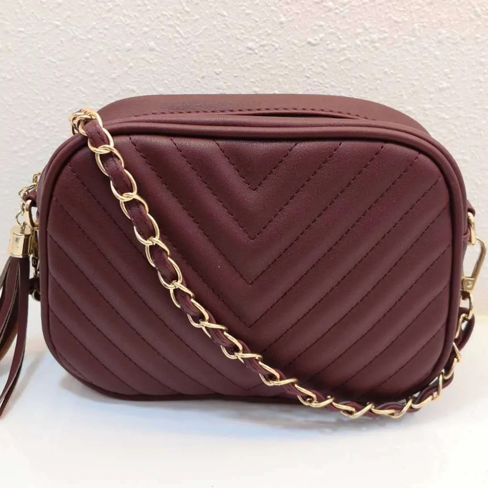 Cross Body Handbags: Elevate Your Style with Versatility